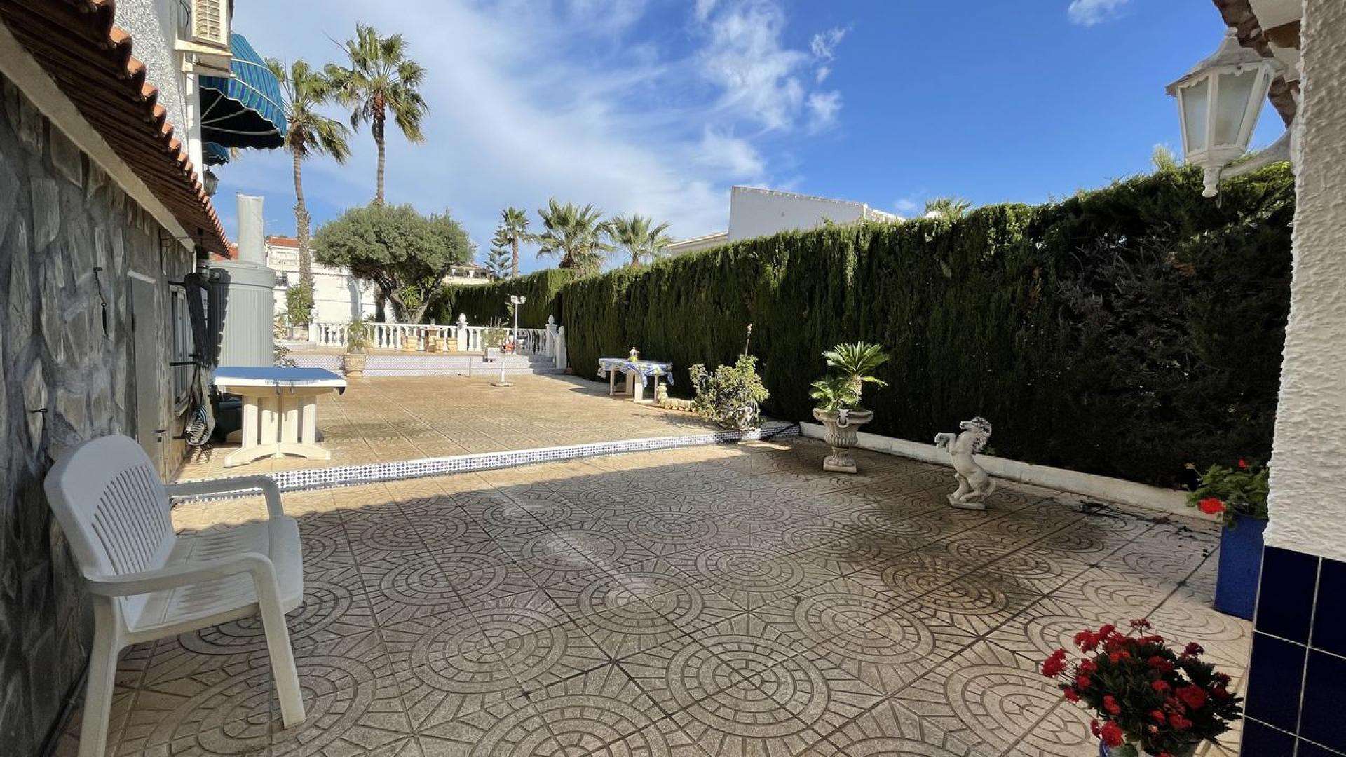 4 Sovrum Villa i Torrevieja