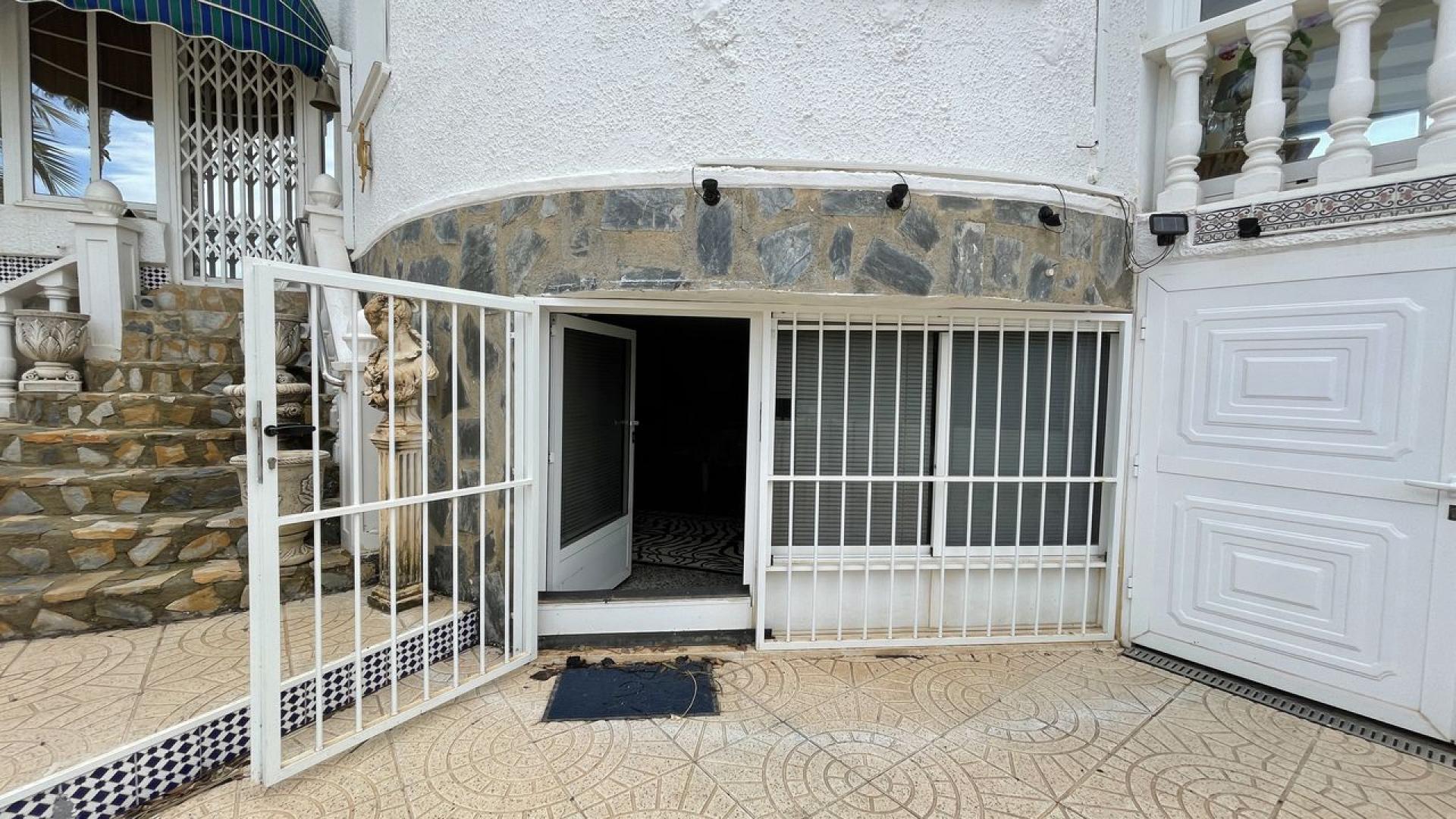 4 Sovrum Villa i Torrevieja