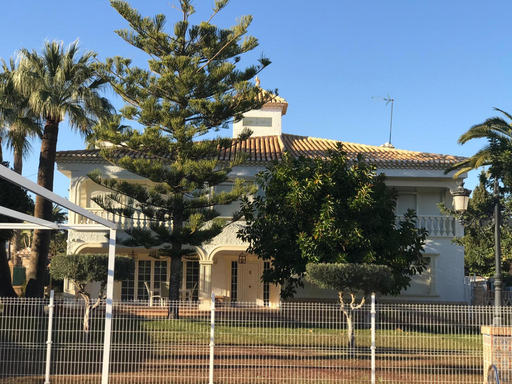 Freistehende Villa In Cabo Roig Wiederverkauf  Costa Blanca Süd